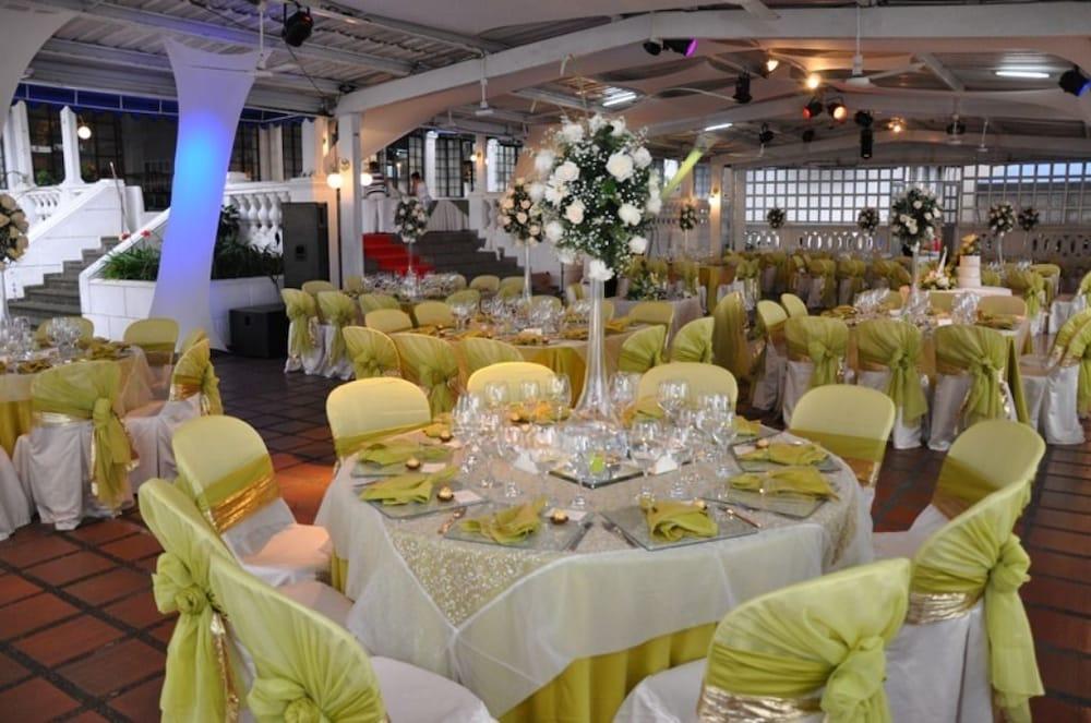 Hotel Tequendama Inn Estacion Buenaventura Ngoại thất bức ảnh