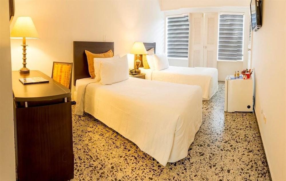Hotel Tequendama Inn Estacion Buenaventura Ngoại thất bức ảnh