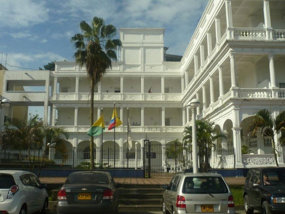 Hotel Tequendama Inn Estacion Buenaventura Ngoại thất bức ảnh